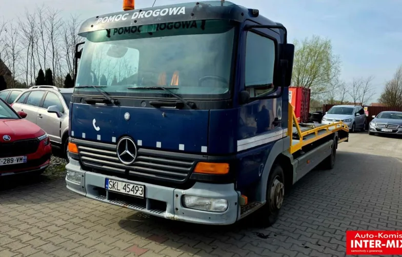 Mercedes-Benz 