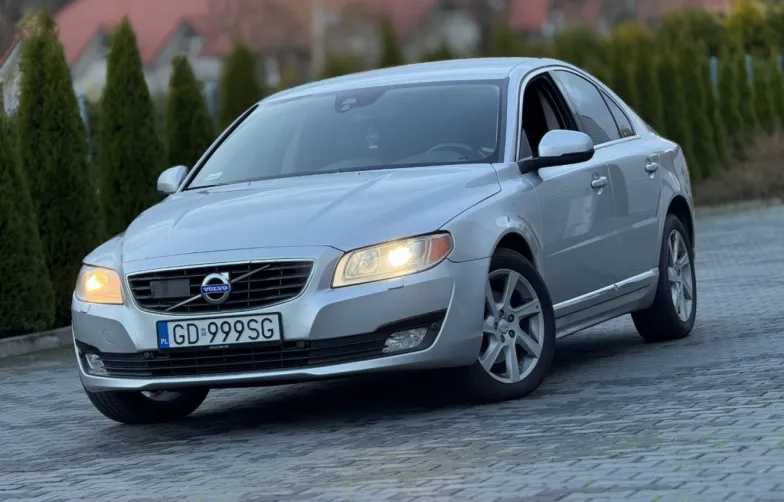Volvo S80