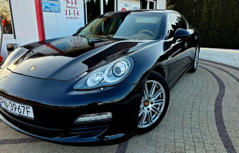 Porsche Panamera