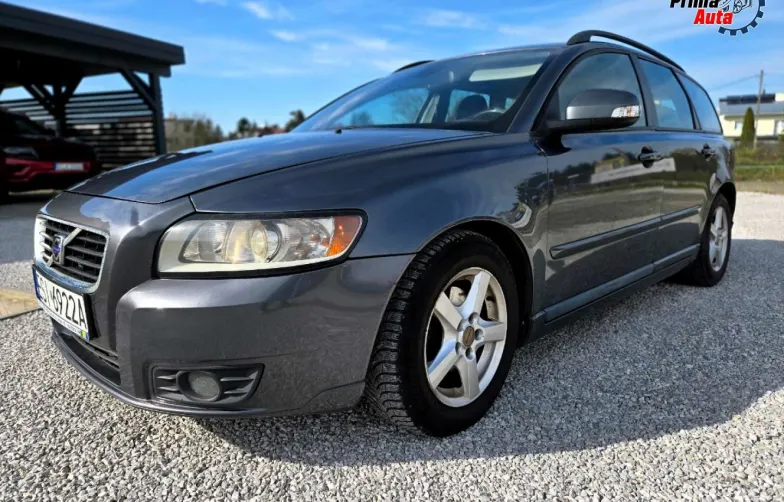 Volvo V50