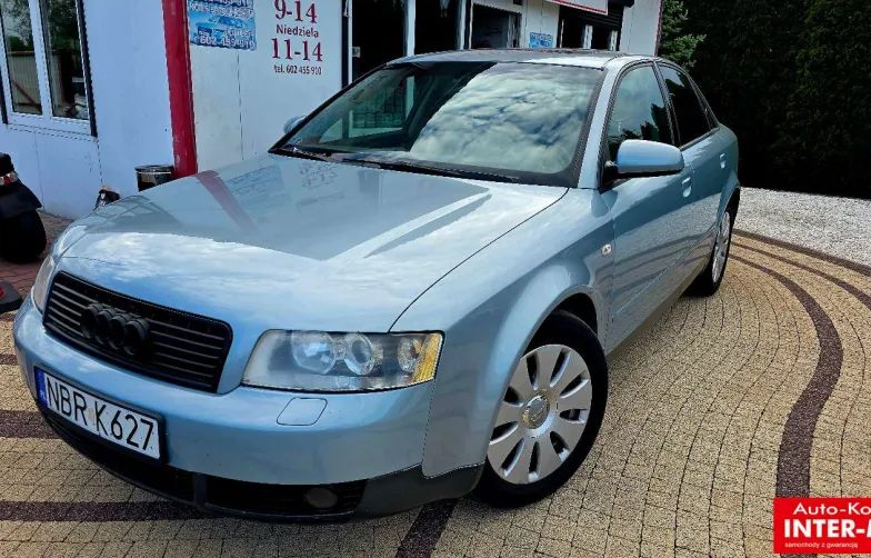 Audi A4 Limousine