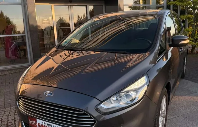Ford S-Max