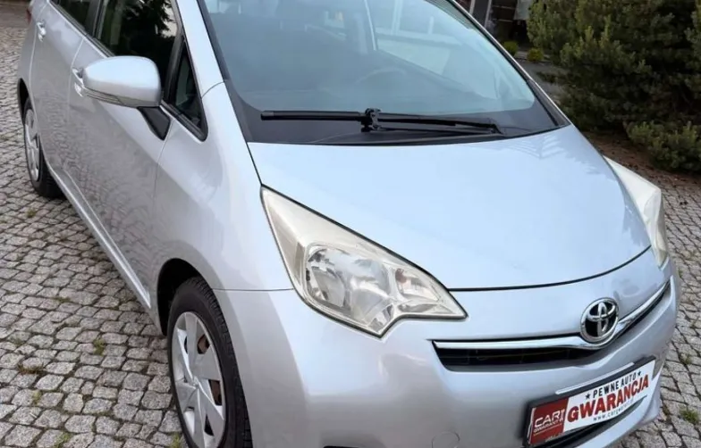 Toyota Verso S